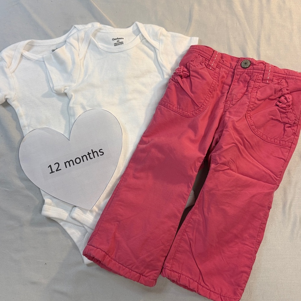 Old Navy & Gerber - 3 piece baby set - pants and short sleeve onesie tops